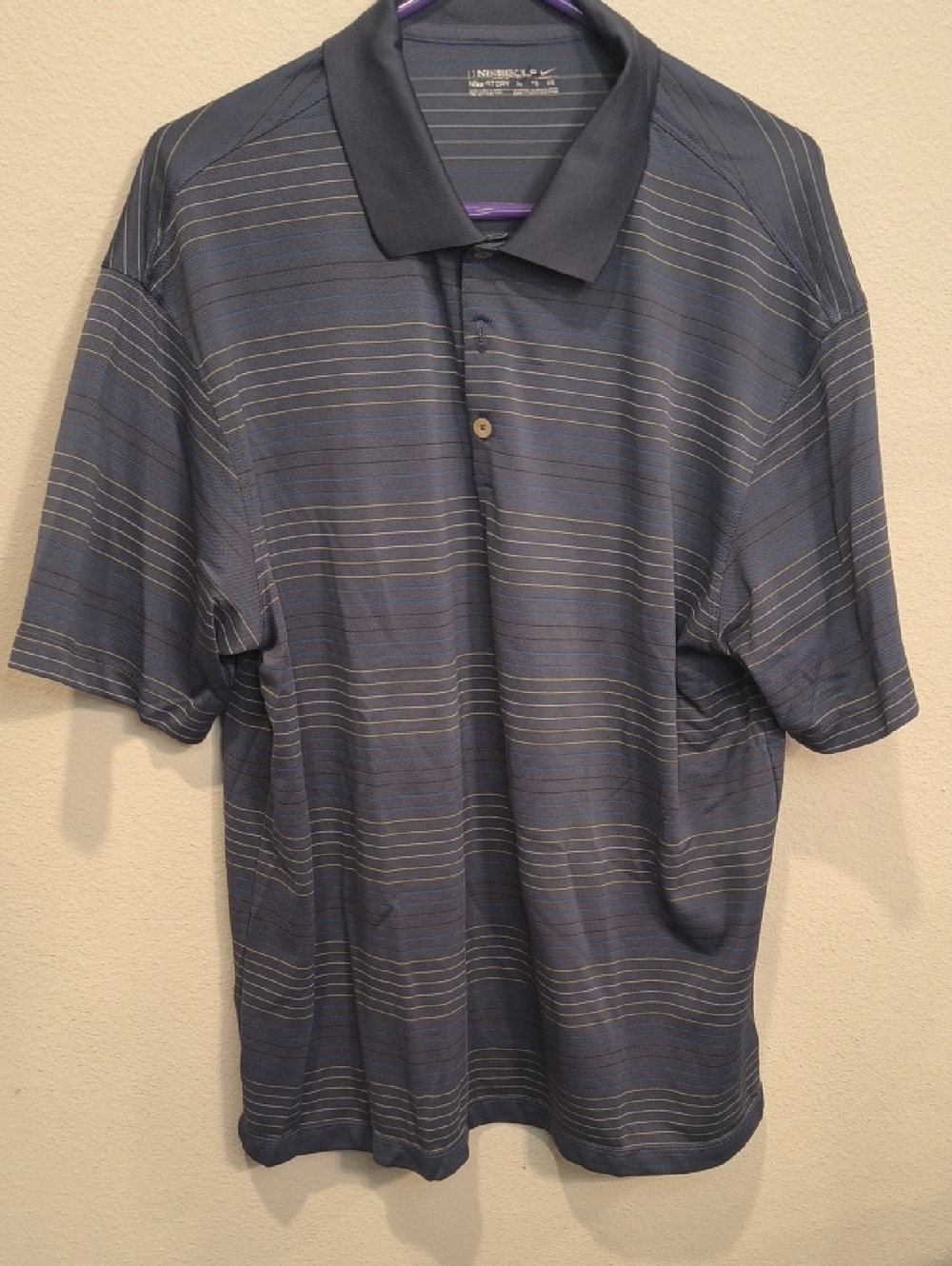 Nike Golf Men’s Navy and Light Gray Striped Polo XL